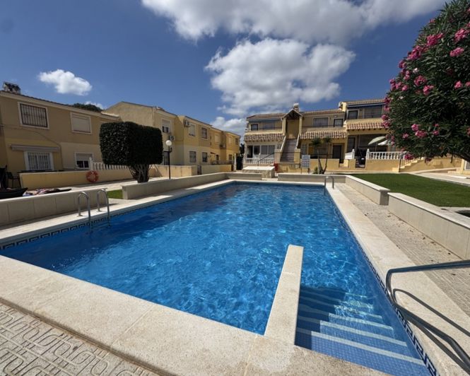 Image No.17-2 Bed Apartment for sale