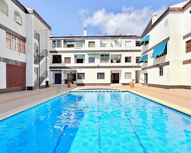 Image No.20-3 Bed Apartment for sale