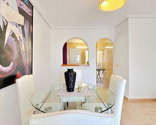 Image No.7-3 Bed Apartment for sale