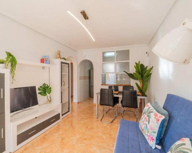 Image No.8-2 Bed Bungalow for sale