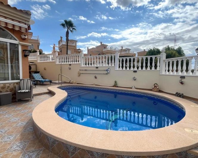 Image No.40-3 Bed Villa for sale