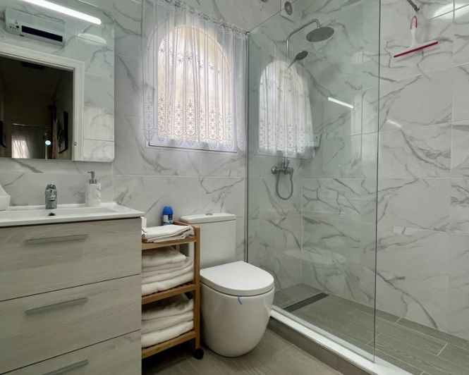 Image No.5-3 Bed Villa for sale