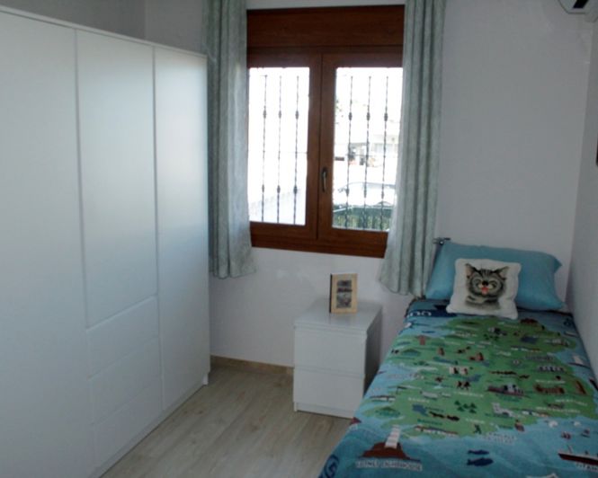 Image No.9-3 Bed Townhouse for sale