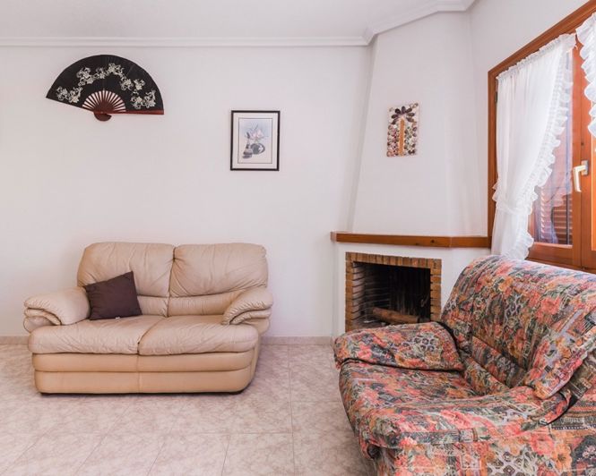 Image No.5-2 Bed Townhouse for sale