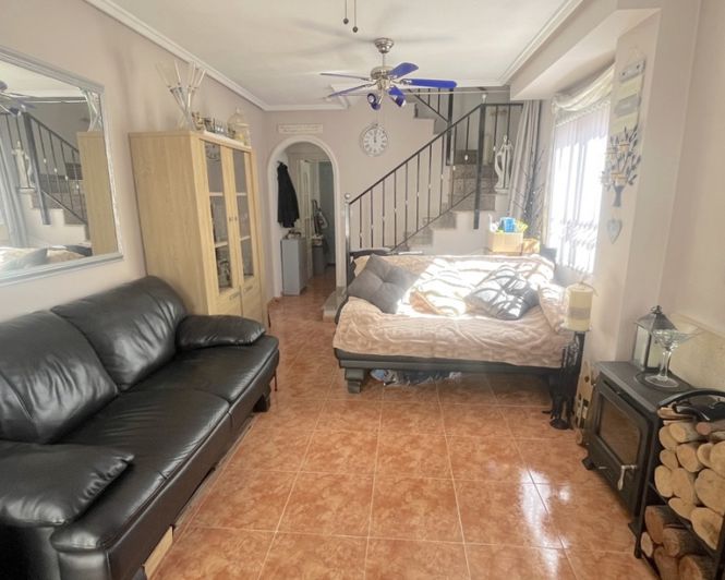 Image No.11-2 Bed Townhouse for sale