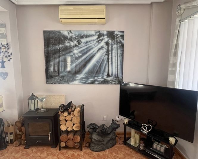 Image No.16-2 Bed Townhouse for sale