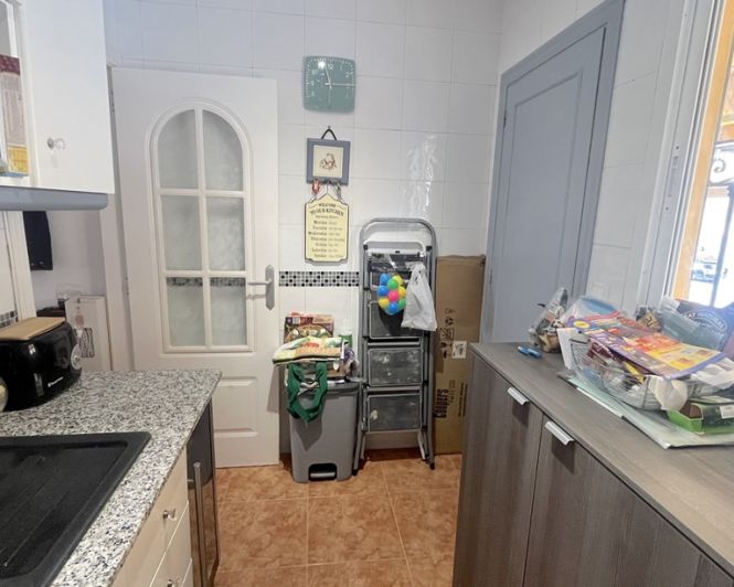 Image No.19-2 Bed Townhouse for sale