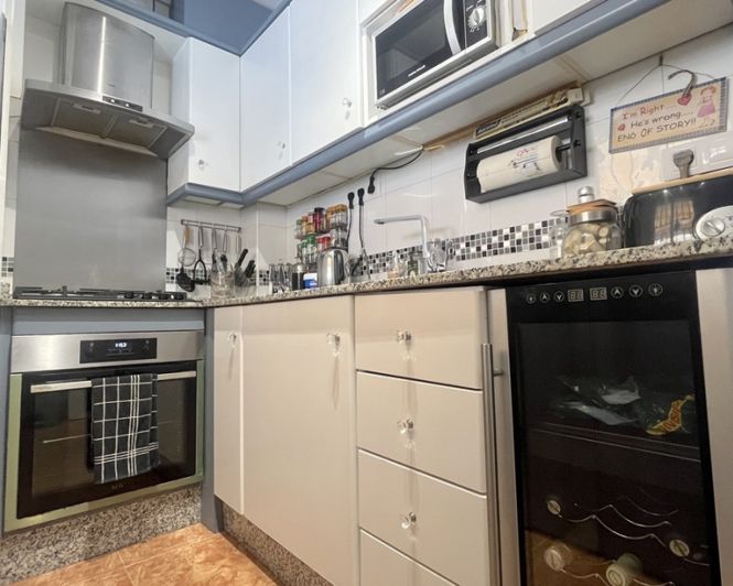 Image No.20-2 Bed Townhouse for sale