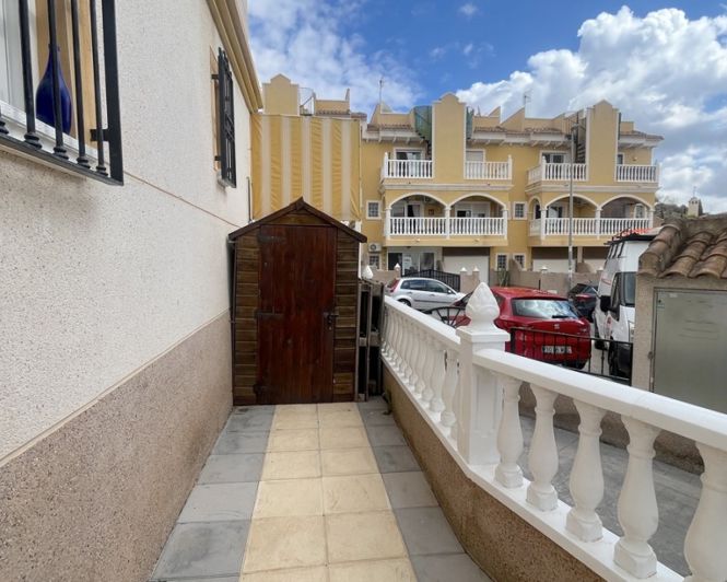 Image No.38-2 Bed Townhouse for sale