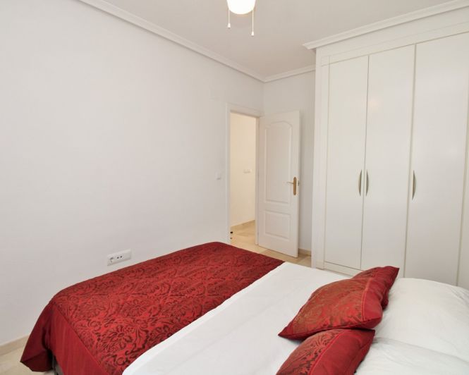 Image No.17-3 Bed Townhouse for sale