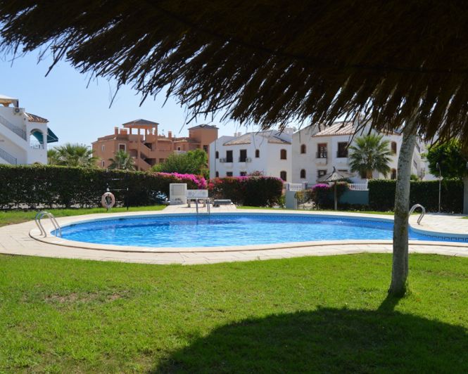 Image No.33-3 Bed Townhouse for sale