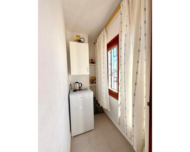 Image No.14-3 Bed Townhouse for sale