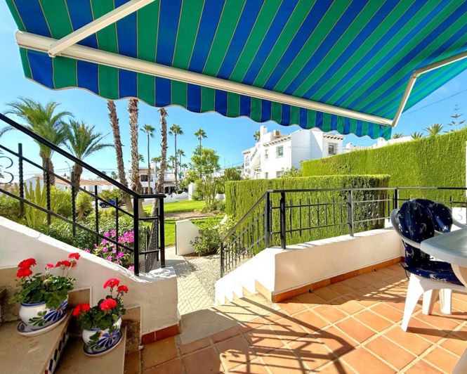 Image No.2-3 Bed Townhouse for sale