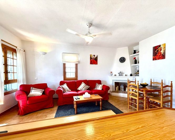 Image No.4-3 Bed Townhouse for sale