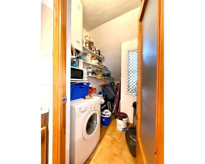 Image No.6-3 Bed Townhouse for sale