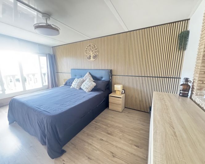 Image No.14-4 Bed Townhouse for sale