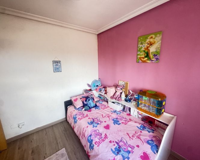 Image No.18-4 Bed Townhouse for sale