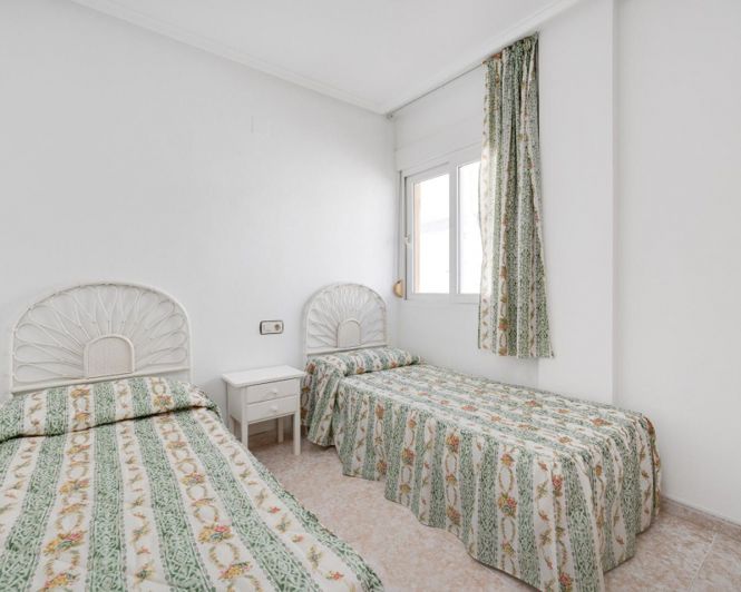 Image No.21-2 Bed Apartment for sale