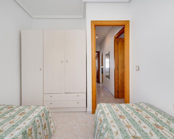 Image No.23-2 Bed Apartment for sale