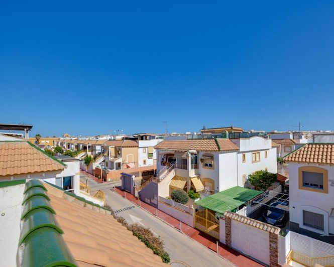 Image No.33-2 Bed Apartment for sale