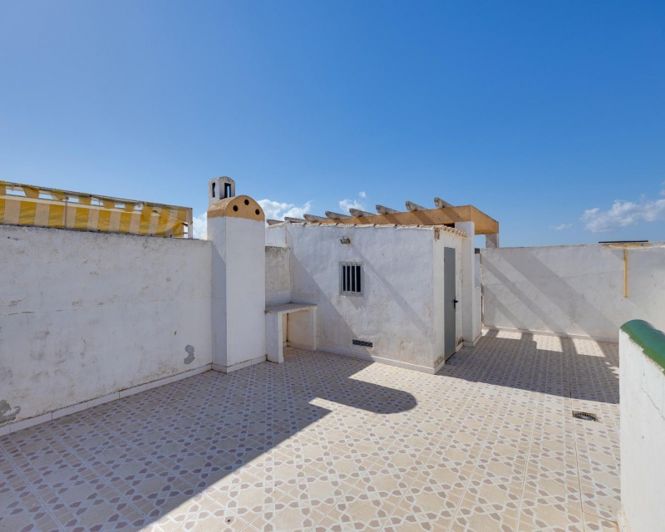 Image No.35-2 Bed Apartment for sale