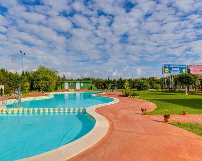 Image No.44-2 Bed Apartment for sale