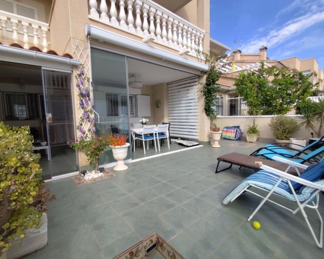 Image No.20-2 Bed Apartment for sale