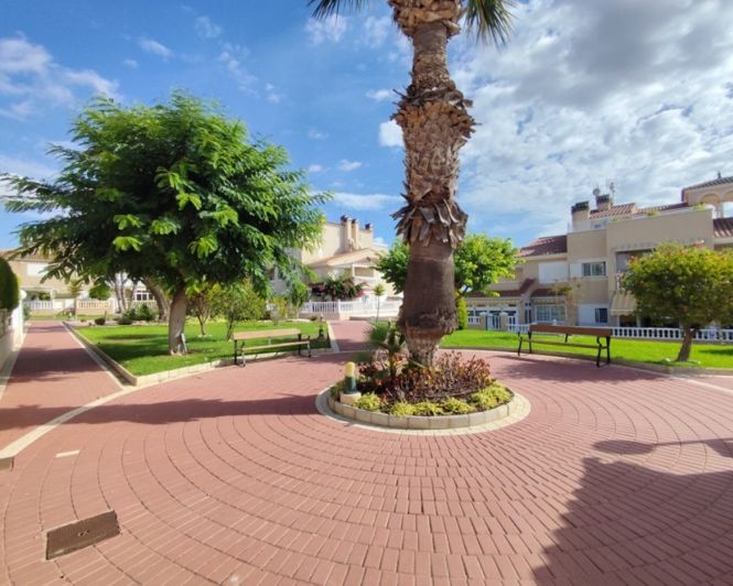 Image No.24-2 Bed Apartment for sale