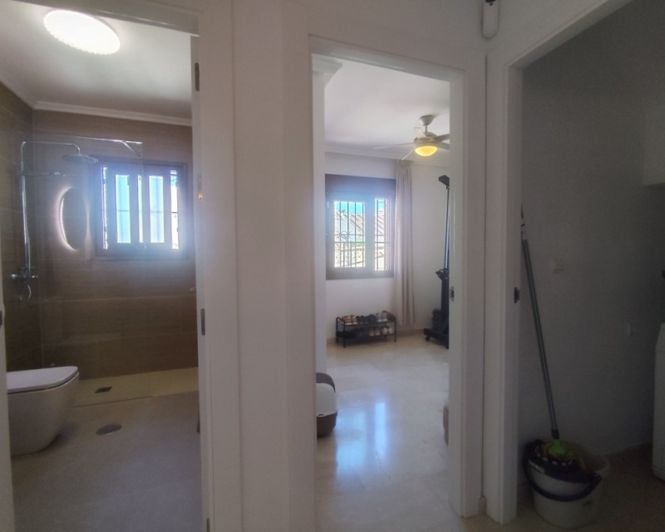 Image No.17-3 Bed Villa for sale