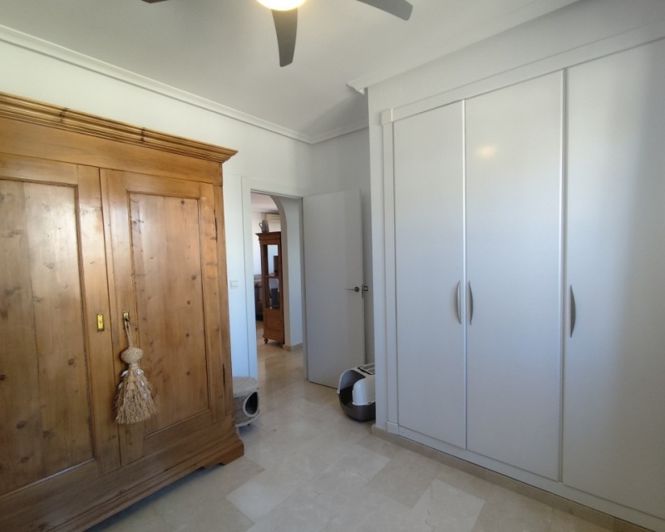 Image No.20-3 Bed Villa for sale