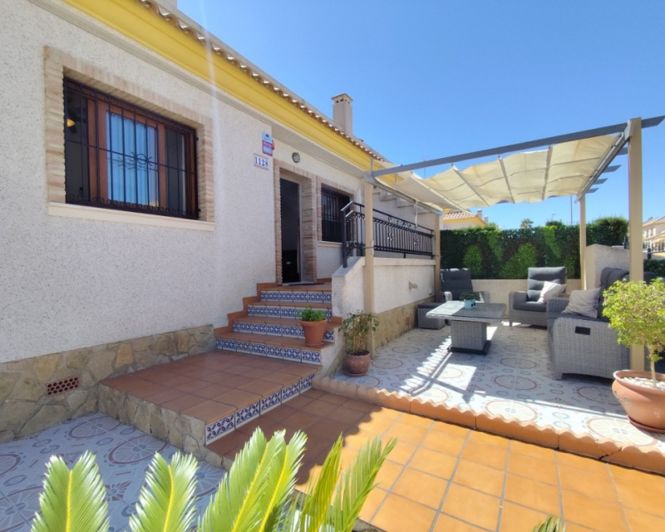 Image No.3-3 Bed Villa for sale