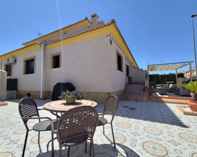 Image No.4-3 Bed Villa for sale