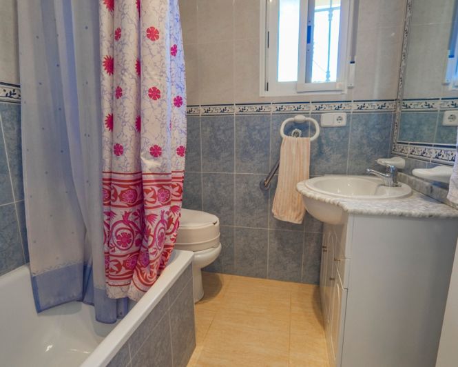 Image No.18-2 Bed Villa for sale