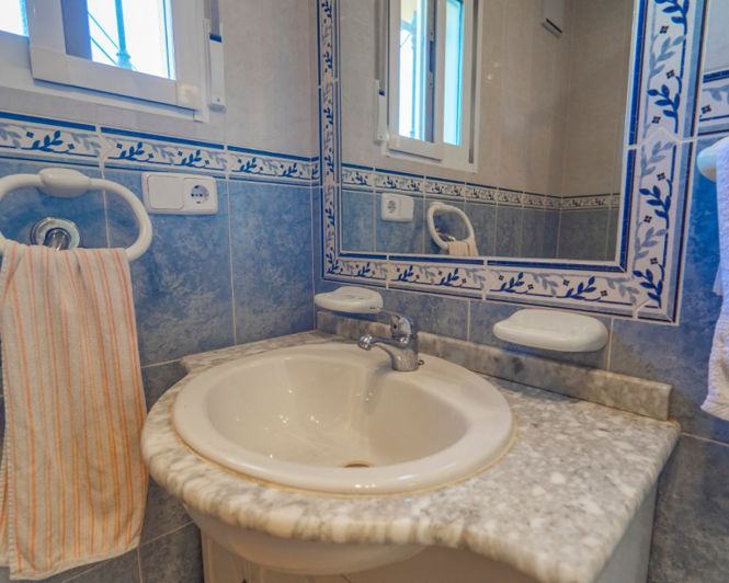 Image No.19-2 Bed Villa for sale