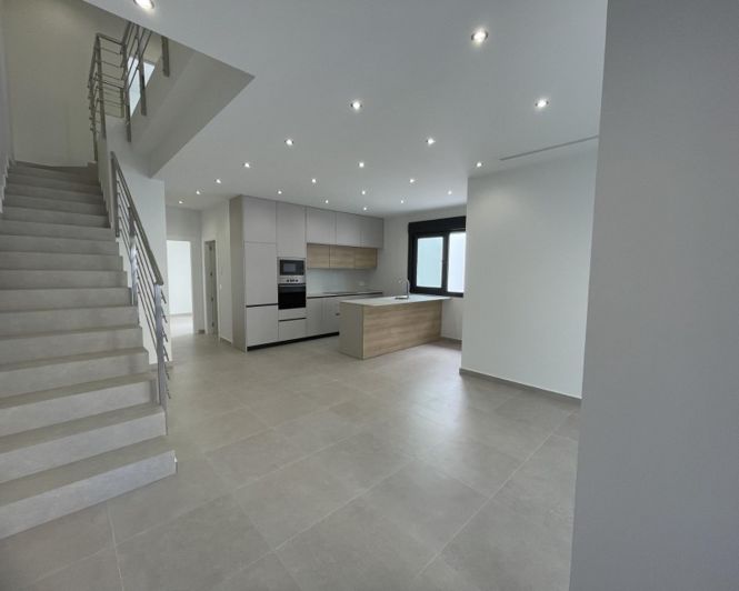 Image No.3-3 Bed Villa for sale