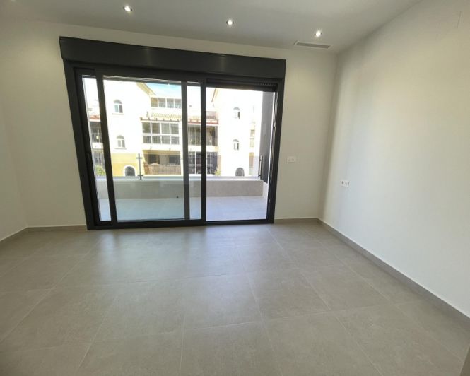 Image No.35-3 Bed Villa for sale