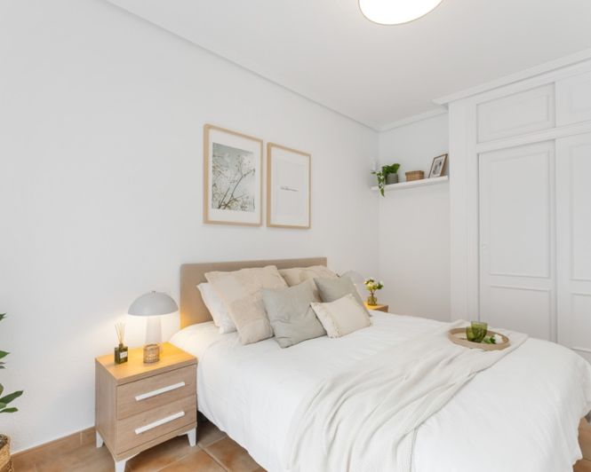 Image No.12-2 Bed Bungalow for sale