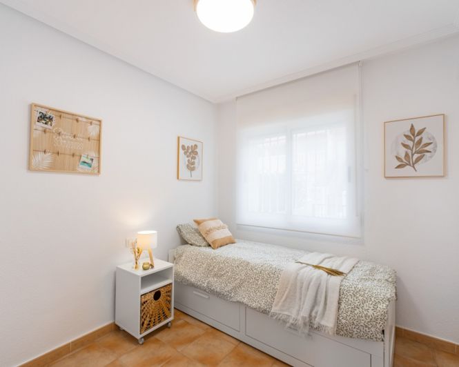 Image No.13-2 Bed Bungalow for sale