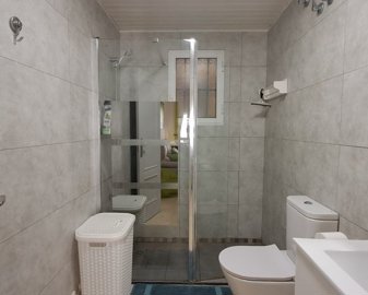 1237489lg
