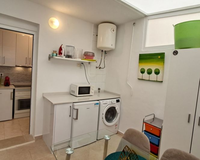 Image No.20-2 Bed Apartment for sale