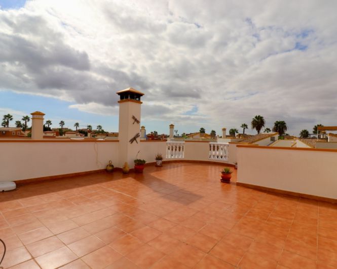 Image No.21-Villa de 2 chambres à vendre à Guardamar del Segura