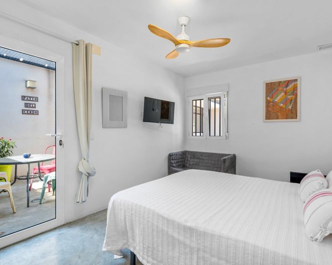 Image No.16-5 Bed Country Property for sale