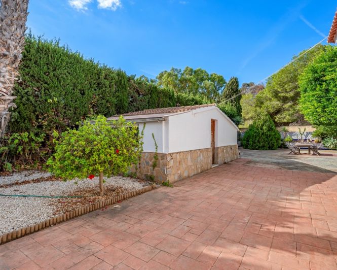 Image No.17-6 Bed Villa for sale