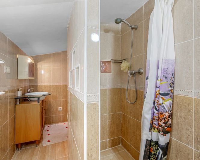 Image No.21-6 Bed Villa for sale