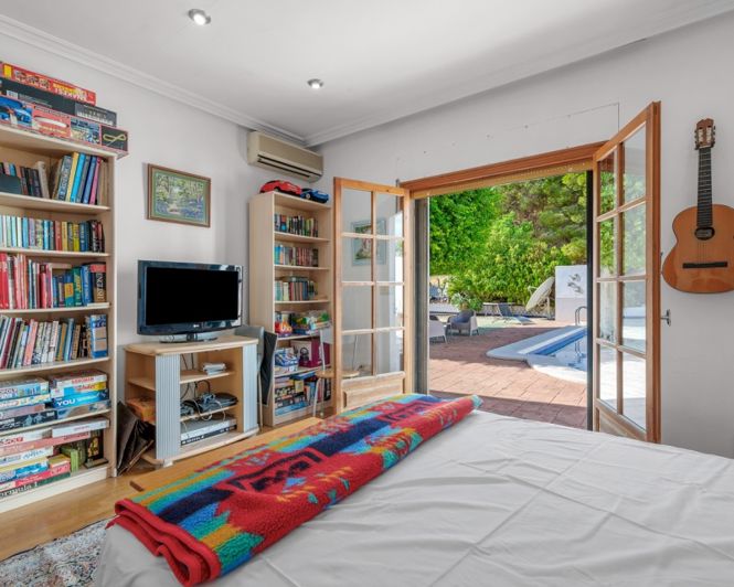 Image No.43-6 Bed Villa for sale