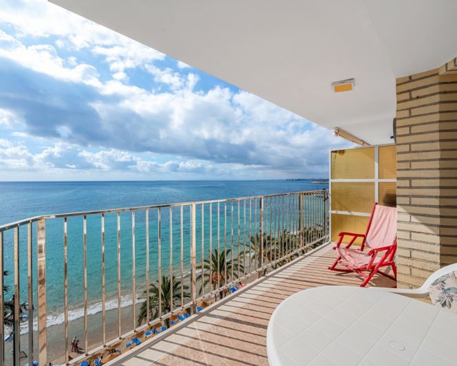 Image No.23-3 Bed Apartment for sale