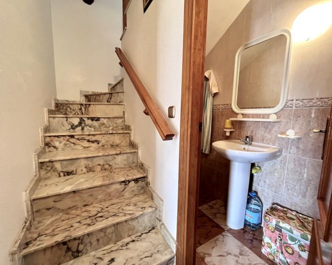 Image No.17-3 Bed Villa for sale