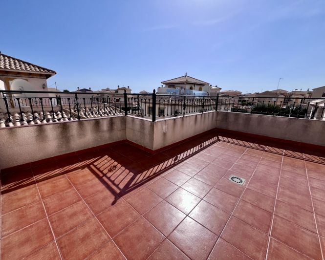 Image No.29-3 Bed Villa for sale