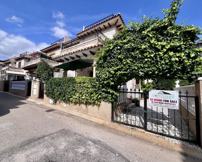 Image No.33-3 Bed Villa for sale