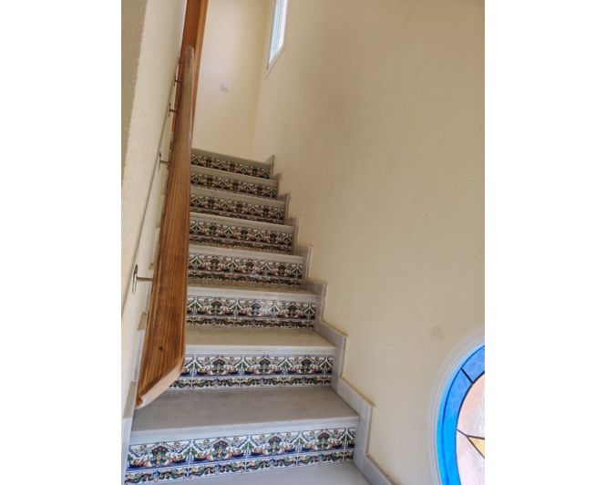 Image No.7-2 Bed Townhouse for sale